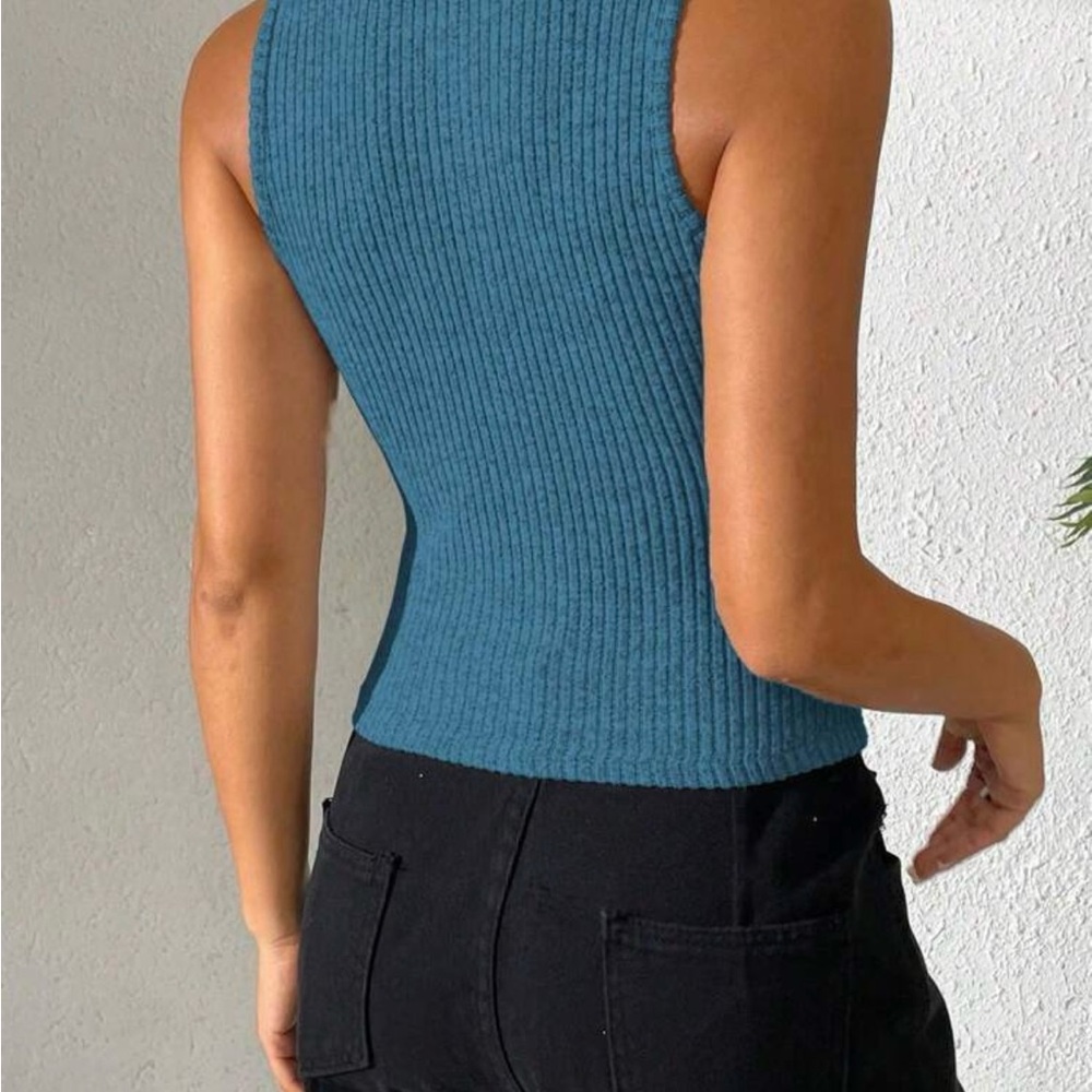 SHEIN Blue Ribbed Asymmetrical Tank Top - Picture 2 of 5